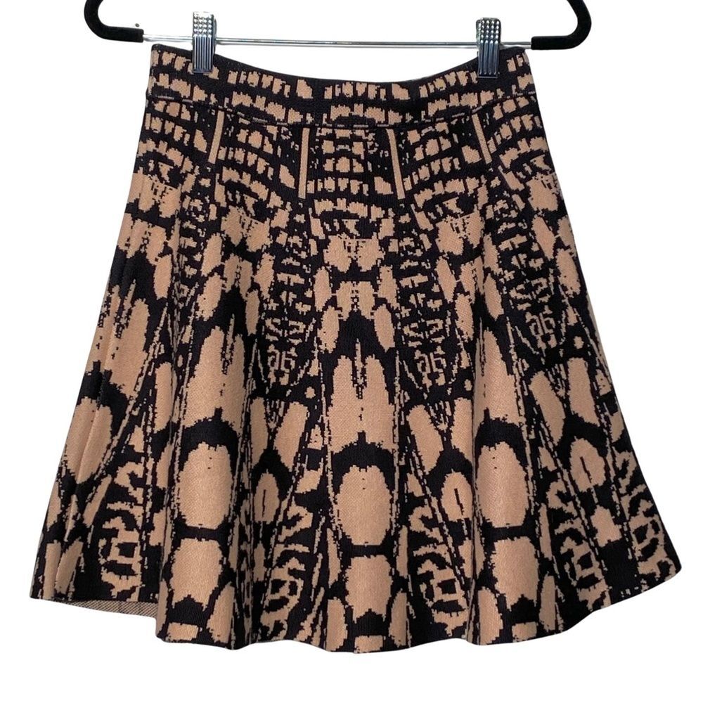 Wow Couture Sweater‎ Knit Black and Tan Skater Skirt Size S